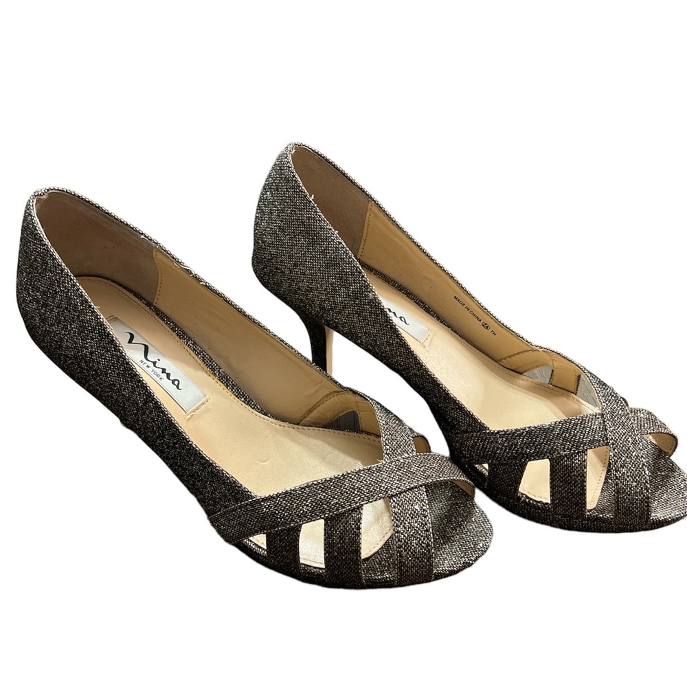 Ladies high heels shoes from Nina of New York.